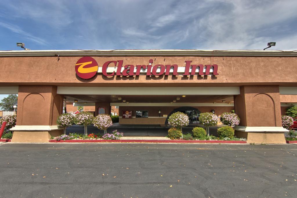 Clarion Inn Conference Center Modesto Exterior photo